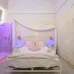 Oda ve Kahvaltı Casa Deky 3*